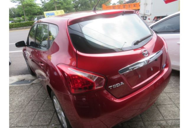 Nissan TIIDA  第4張相片