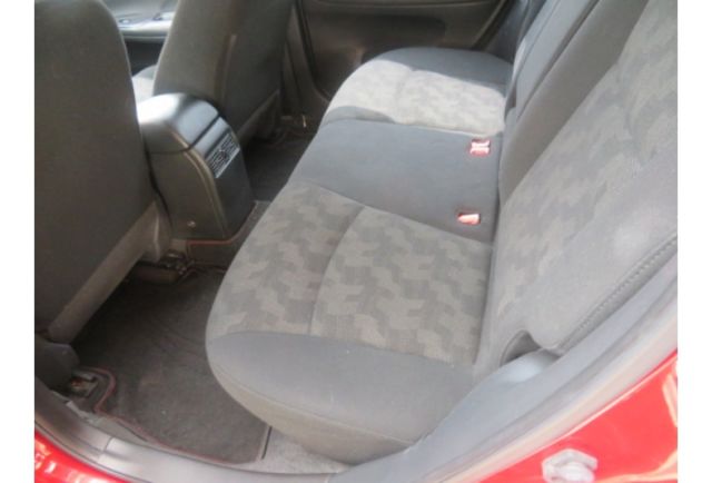 Nissan TIIDA  第9張相片