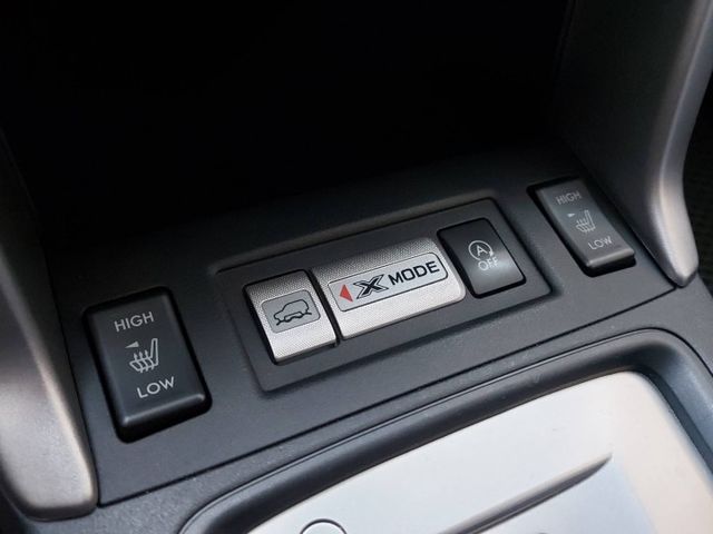 i-P版本~里程8萬7~電尾  定速  換檔撥片電動椅...~漂亮乾淨車況一級棒!!!  第11張相片