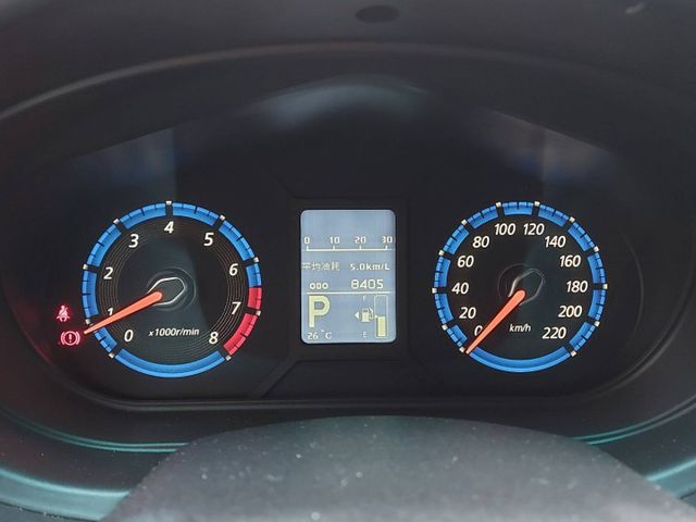 原廠保固中~里程8千~內外如同新車~輕鬆型 一手車!!!  第10張相片