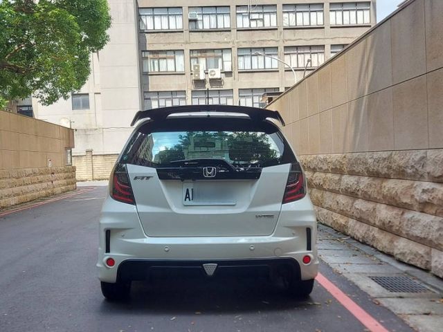 優質代步車~里程10萬跑少~免頭款 輕鬆月付!!!  第3張相片