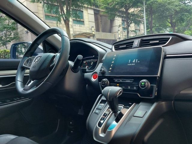 VTI-S 里程4萬3~都在原廠保養~ACC 定速 導航 電尾...~實車在店  第6張相片