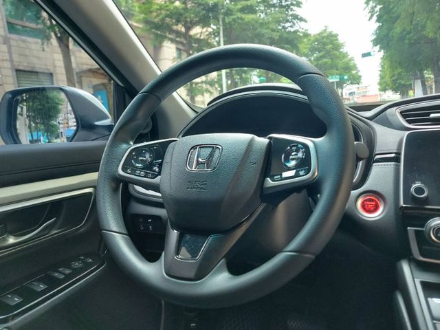 VTI-S 里程4萬3~都在原廠保養~ACC 定速 導航 電尾...~實車在店  第7張相片