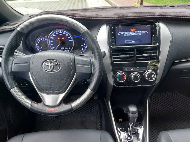 YARIS  第4張相片