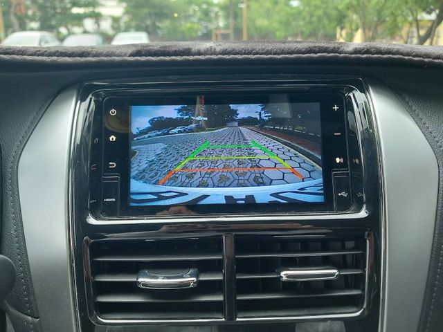 YARIS  第11張相片