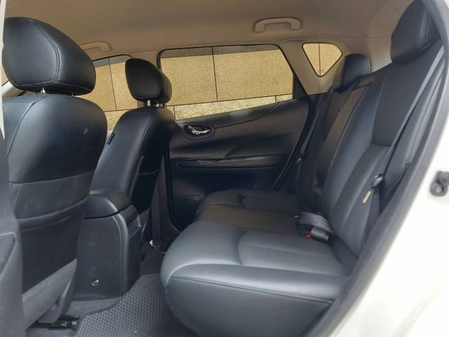 優質代步車~原鈑件  大空間~可全貸!!!  第8張相片