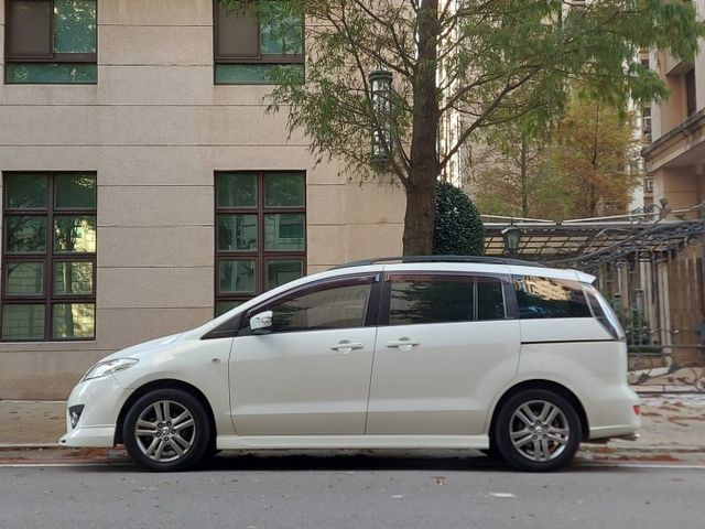 女用一手車~影音旗艦型~雙電滑門 天窗~原鈑件~車況佳!!!  第4張相片