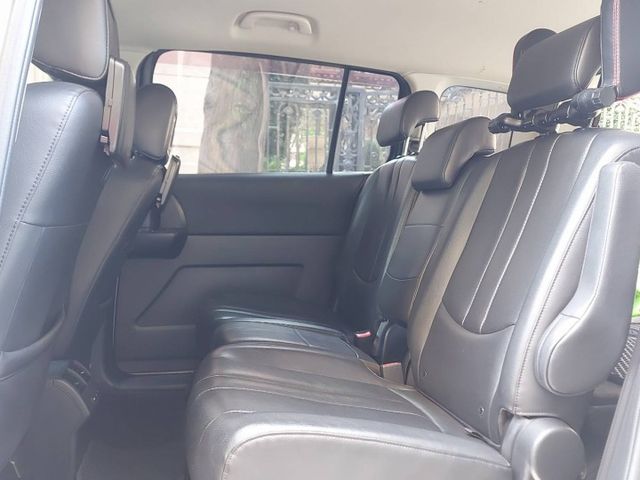 女用一手車~影音旗艦型~雙電滑門 天窗~原鈑件~車況佳!!!  第8張相片