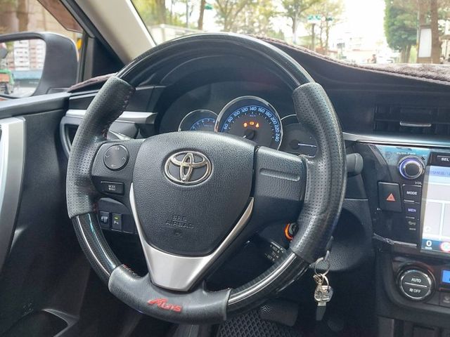 國民好車~里程少跑12萬~定速 恆溫 導航影音~實車在店!!!  第6張相片