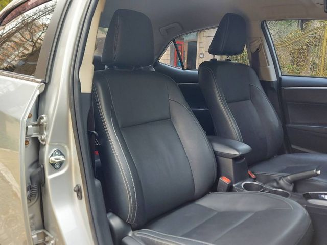 國民好車~里程少跑12萬~定速 恆溫 導航影音~實車在店!!!  第8張相片