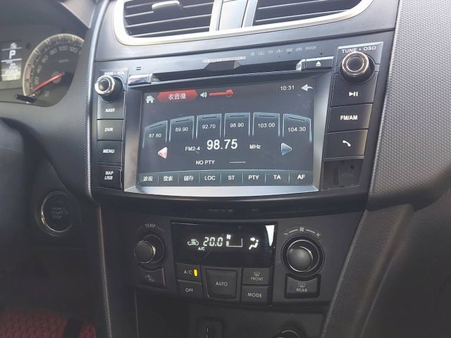 2015年式1.2 GLX版本~里程8萬5少跑~i-key 摸門 定速~好開省油!!!  第10張相片