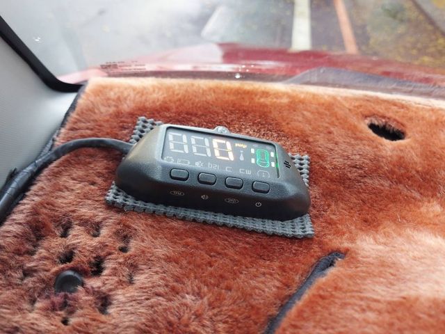 2015年式1.2 GLX版本~里程8萬5少跑~i-key 摸門 定速~好開省油!!!  第11張相片