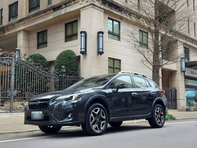 i-S ES版本~里程7萬少跑~原鈑件 天窗 盲點 電動椅...~實車在店  第1張相片