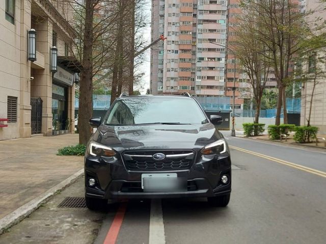 i-S ES版本~里程7萬少跑~原鈑件 天窗 盲點 電動椅...~實車在店  第2張相片