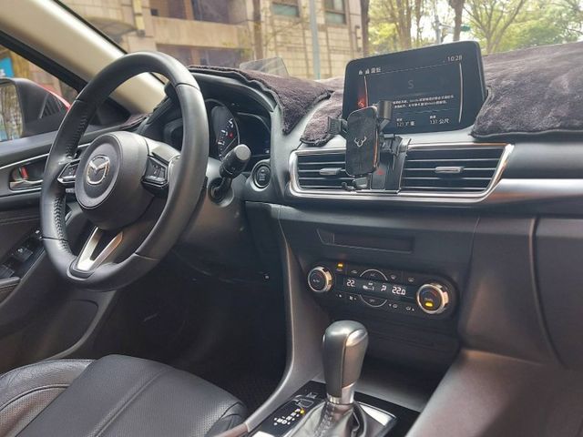 女用一手車~旗艦型 原鈑件~都在原廠保養!!!  第6張相片