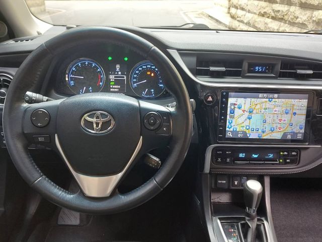 摸門 i-key  定速 影音導航  ~里程8萬4少跑 實車在店!!!  第4張相片