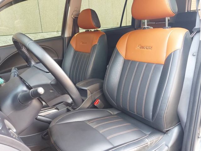 旗艦+型 ~定速 感應頭燈 盲點 環景 車道變換指示~原鈑件 都在原廠保養!!!!  第8張相片