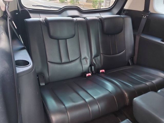 女用一手車~影音旗艦型~雙電滑門 天窗~原鈑件~車況佳!!!  第11張相片