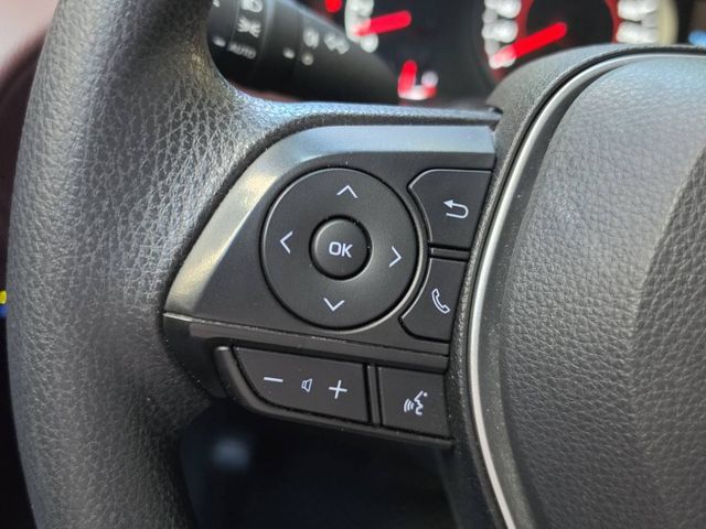 原廠保固中~實車在店  第7張相片