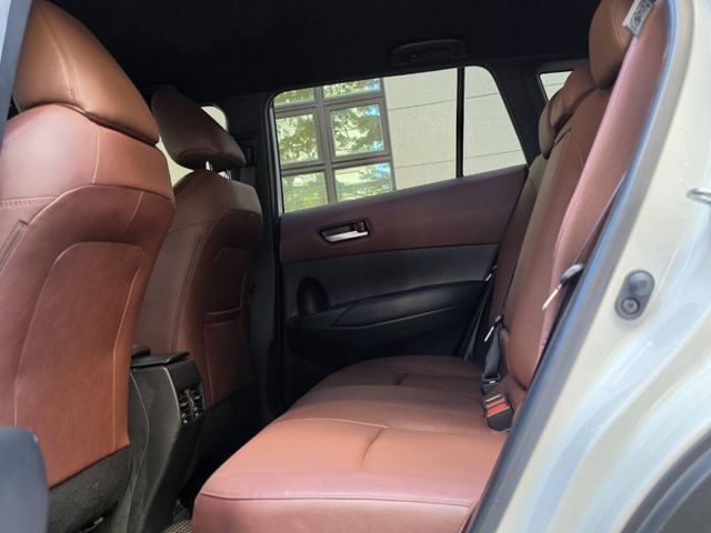 原廠保固中~實車在店  第11張相片
