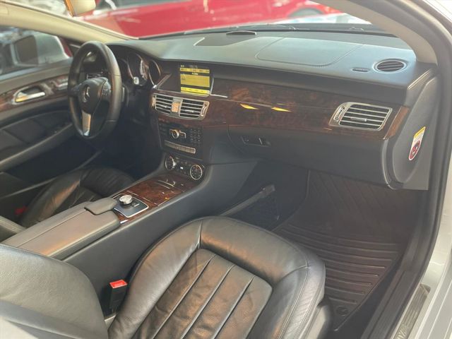 2011年Benz CLS350 總代理  第5張相片