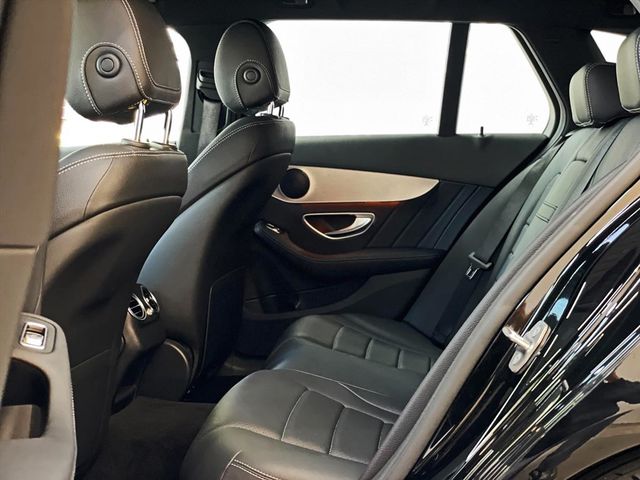 BENZ C250  第5張相片
