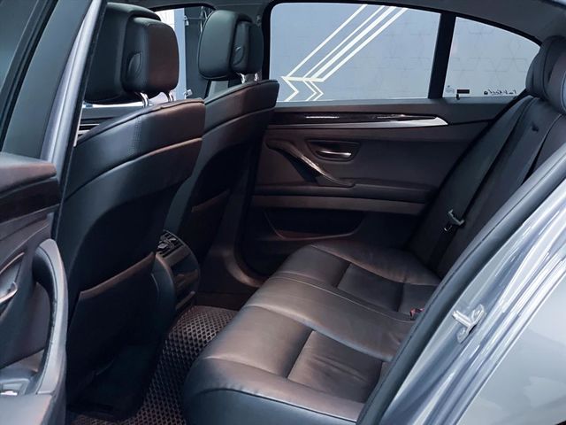 BMW 520I  第5張相片