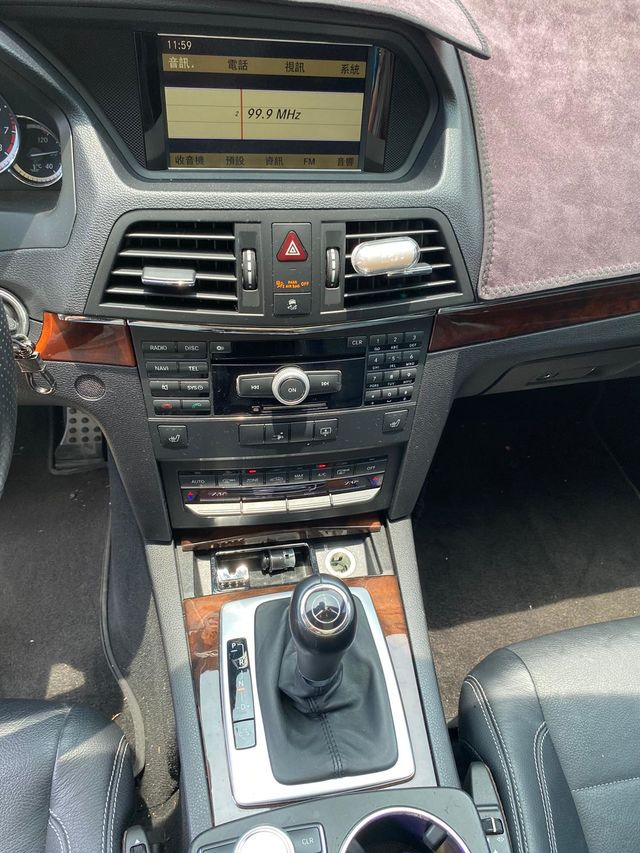 2009E350 AMG  第12張相片