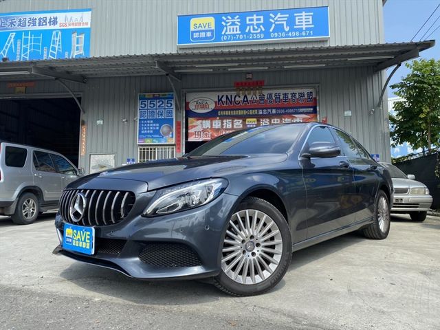 2015 W205 有LED頭燈  第1張相片