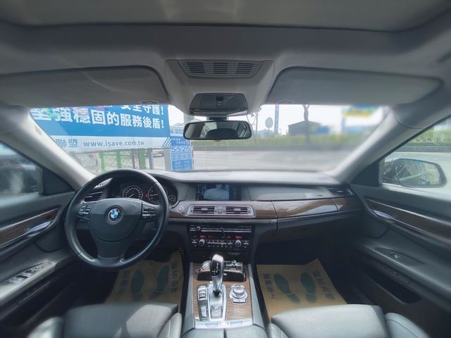 2009總代理730LI~~~  第18張相片