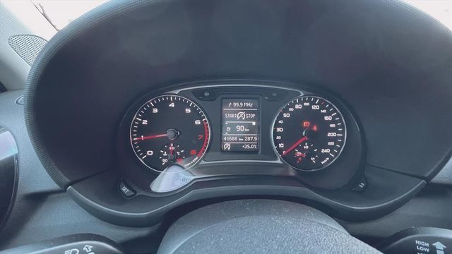 2015  A1 省油省稅金 只跑4萬  第20張相片