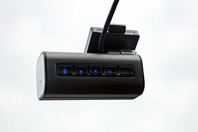 時尚房車操控性佳 天窗 互聯網影音系統  第13張相片