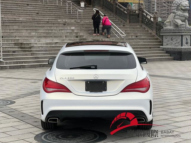 紅色安全帶 倒車顯影 電動記憶座椅  第4張相片