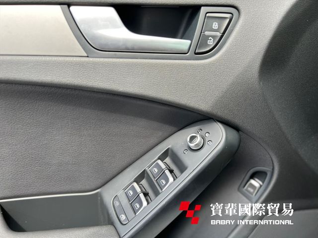 AUDI A4  第12張相片
