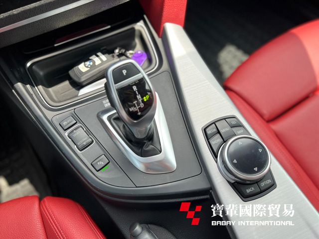 紅內裝/電動記憶座椅/倒車顯影/天窗  第11張相片