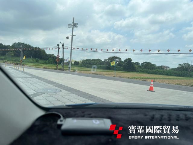 摸門/倒車顯影/抬頭顯示器  第11張相片