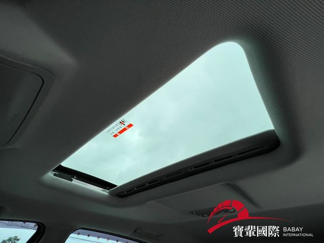 360度環景/免鑰匙/天窗/摸門  第11張相片