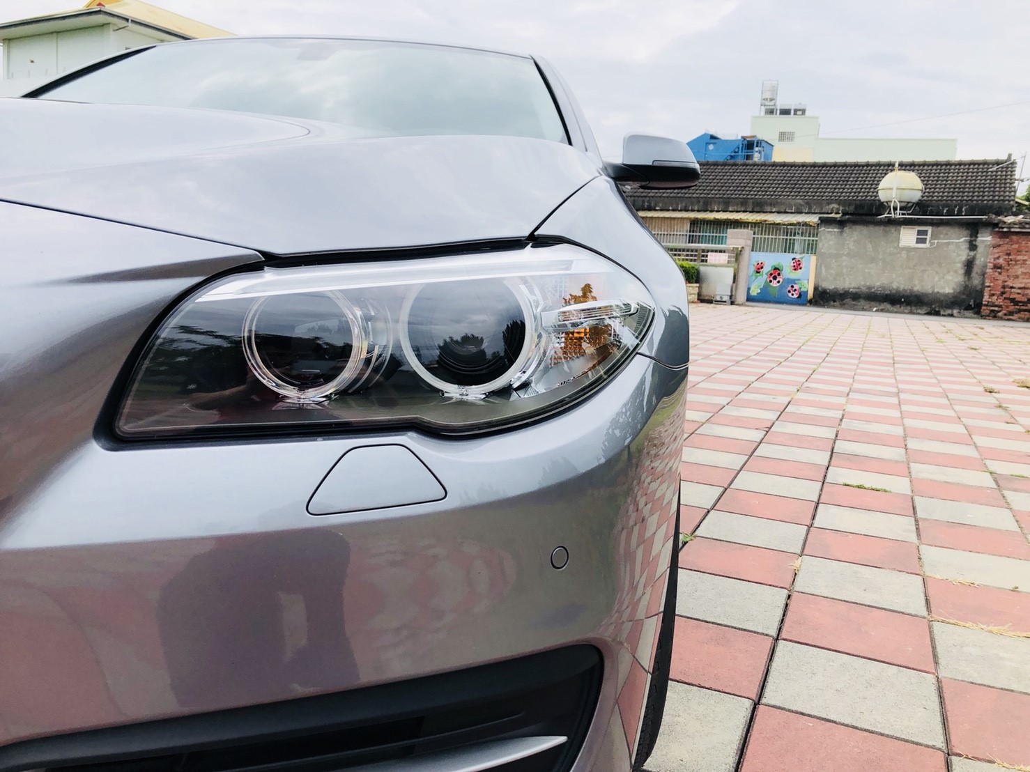 BMW 5 SERIES SEDAN F10 2014領牌 520D 小改款 天使眼 全原廠保養 僅跑2萬公里!!!!  第4張相片