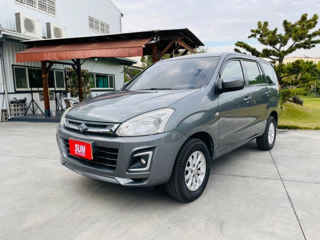 在地一手車！全車原版件！僅跑１０萬公里！定速、後出風口  第1張相片