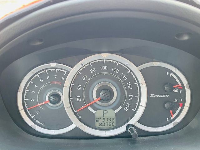 在第一手車，全車原版件，安卓機，定速，後出風口  第8張相片