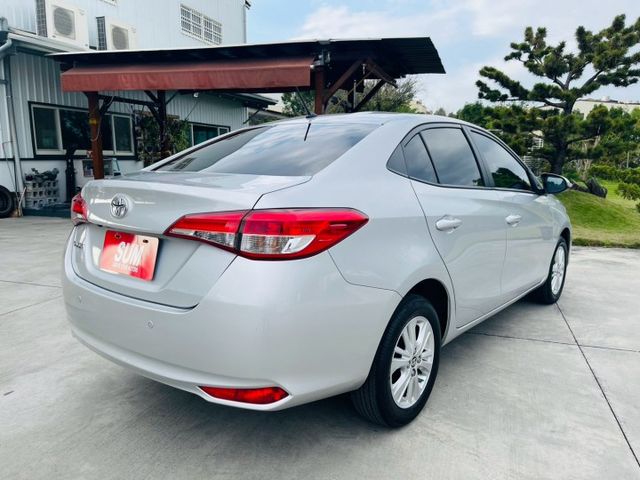 代步車首選  僅跑5萬多公里  定速 倒車影像 衛星導航  第17張相片