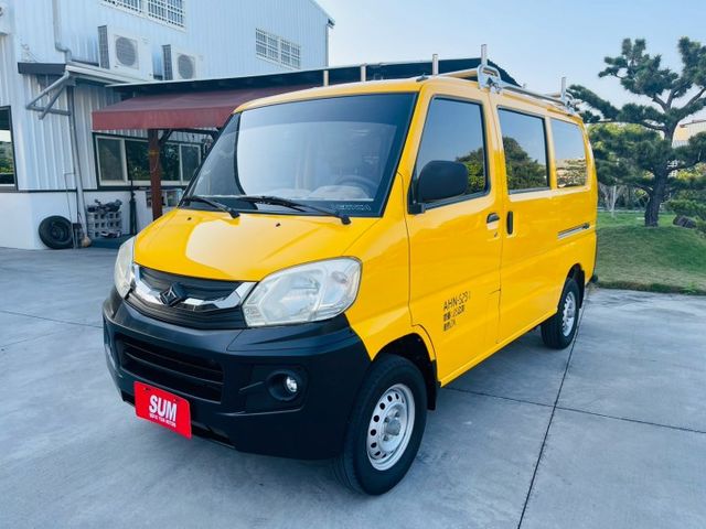 在地車！全車原版件！僅跑１１萬公里！  第1張相片