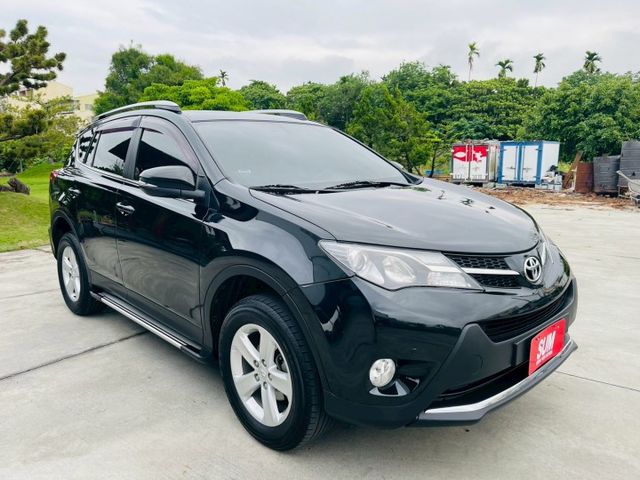 一手車！定速、Ｉ－ＫＥＹ、倒車顯影、衛星導航  第3張相片