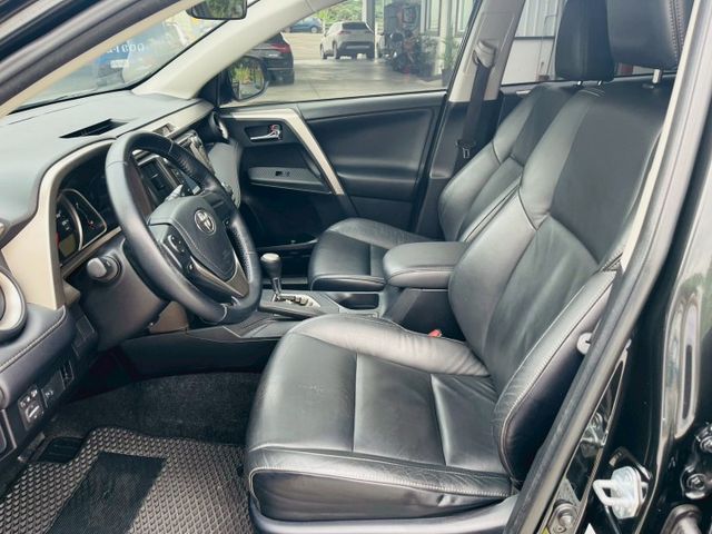 一手車！定速、Ｉ－ＫＥＹ、倒車顯影、衛星導航  第4張相片