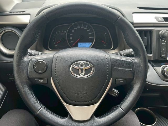 一手車！定速、Ｉ－ＫＥＹ、倒車顯影、衛星導航  第5張相片