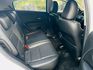 頂規  全車原鈑件 免鑰匙 倒車影像 衛星導航 定速  換檔撥片  ISOFIX  第9張縮圖