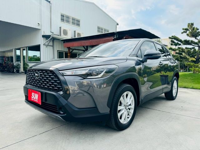 全車原版件、 I-KEY 、定速 、光感應頭燈 、 ACC主動跟車系統、 AEB自動緊急煞車系統、 車道維持輔助系統  第1張相片