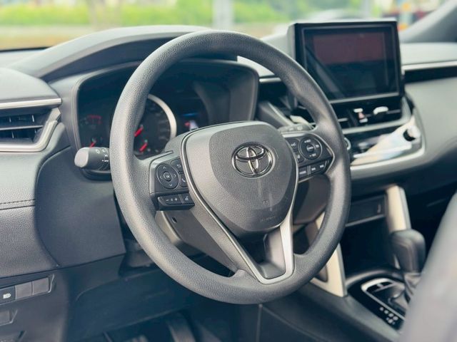 全車原版件、 I-KEY 、定速 、光感應頭燈 、 ACC主動跟車系統、 AEB自動緊急煞車系統、 車道維持輔助系統  第5張相片