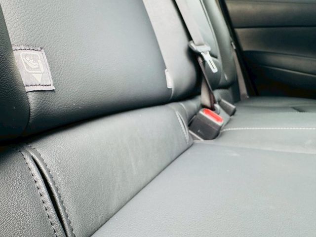 全車原版件、 I-KEY 、定速 、光感應頭燈 、 ACC主動跟車系統、 AEB自動緊急煞車系統、 車道維持輔助系統  第15張相片