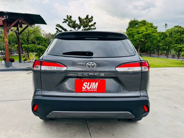 全車原版件、 I-KEY 、定速 、光感應頭燈 、 ACC主動跟車系統、 AEB自動緊急煞車系統、 車道維持輔助系統  第18張相片
